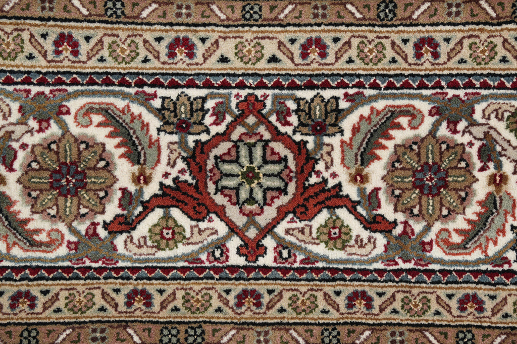 8.1 x 11.6 Finer Weave Handmade Rug Wool and Silk Mahi Tabriz#F-4155