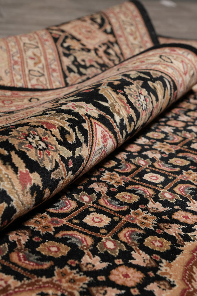 7.9 x 9.9 Black Area Rug High Quality Handmade Wool Silk #F-4456