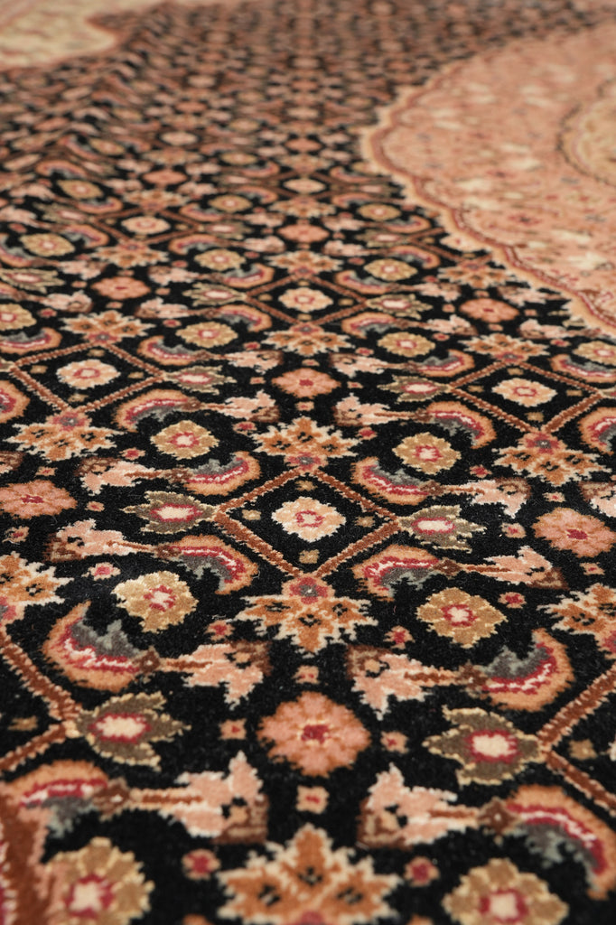 7.9 x 9.9 Black Area Rug High Quality Handmade Wool Silk #F-4456