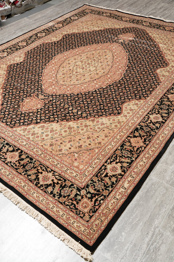 7.9 x 9.9 Black Area Rug High Quality Handmade Wool Silk #F-4456