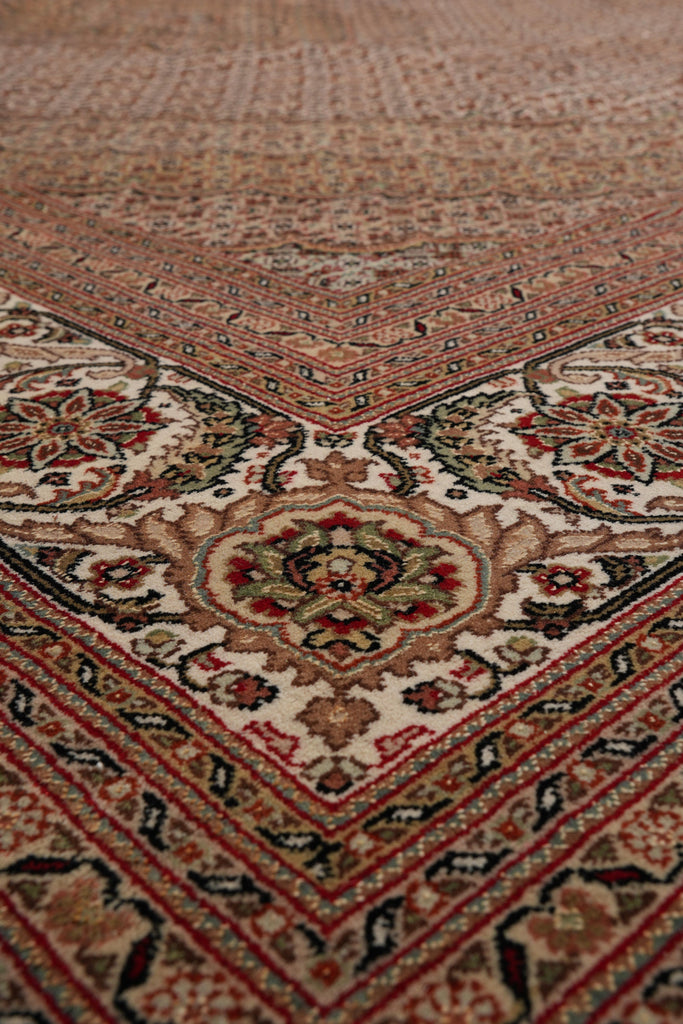 9.9 x 13.3  Quality Handmade Wool and Silk Rug Mahi Tabriz #F-4156