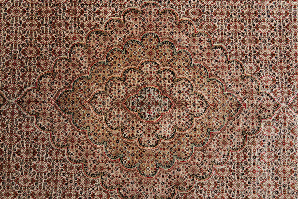 9.9 x 13.3  Quality Handmade Wool and Silk Rug Mahi Tabriz #F-4156