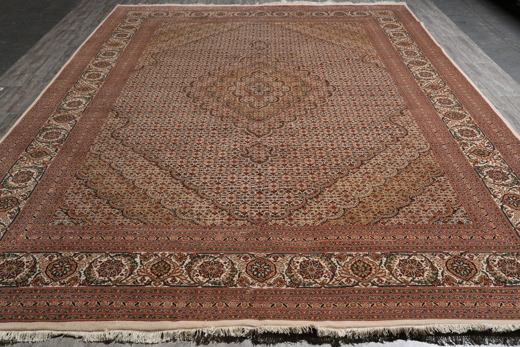 9.9 x 13.3  Quality Handmade Wool and Silk Rug Mahi Tabriz #F-4156