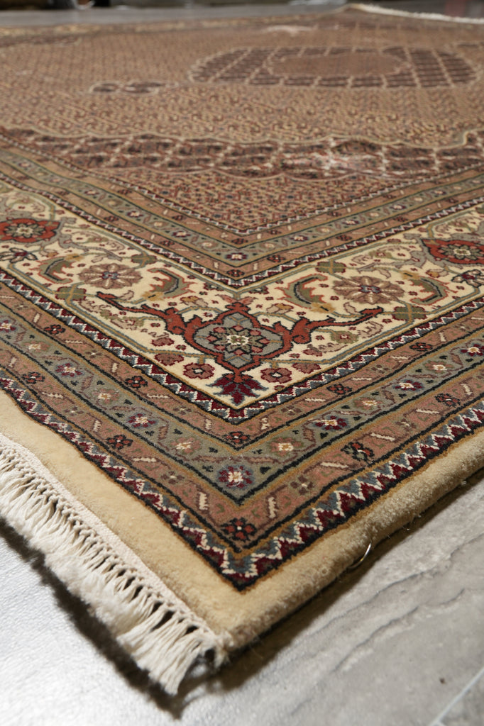 8 x 10 Beige Quality Wool And Silk Handmade Tabriz Mahi Area Rug #F-4457