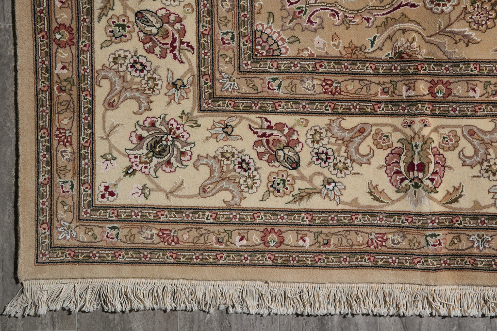 8.6 x 11.6 Fine Weave Wool and Silk handmade Rug Khaki #F-4159