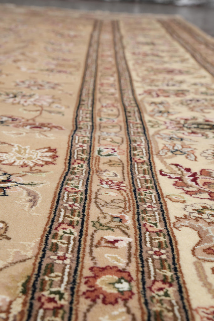 8.6 x 11.6 Fine Weave Wool and Silk handmade Rug Khaki #F-4159