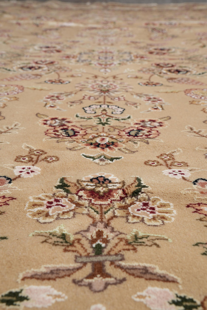 8.6 x 11.6 Fine Weave Wool and Silk handmade Rug Khaki #F-4159