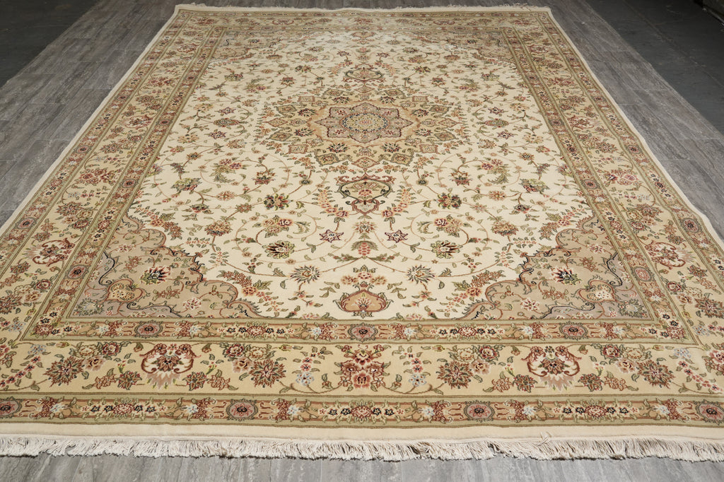 8.9 x 12 New Quality Wool and Silk Hand-Knotted Tabriz Rug #F-3109