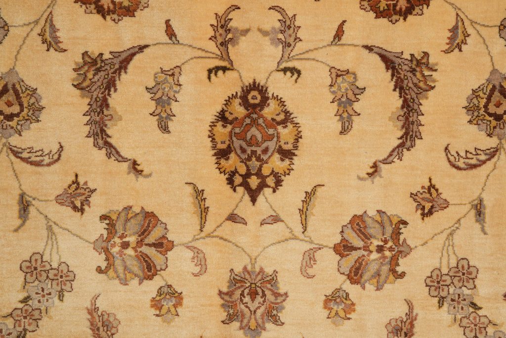 9.1 x 12.4 Wool and Silk Finer Weave Handmade rug #F-4162