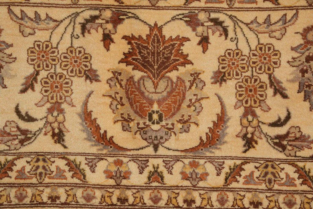 9.1 x 12.4 Wool and Silk Finer Weave Handmade rug #F-4162