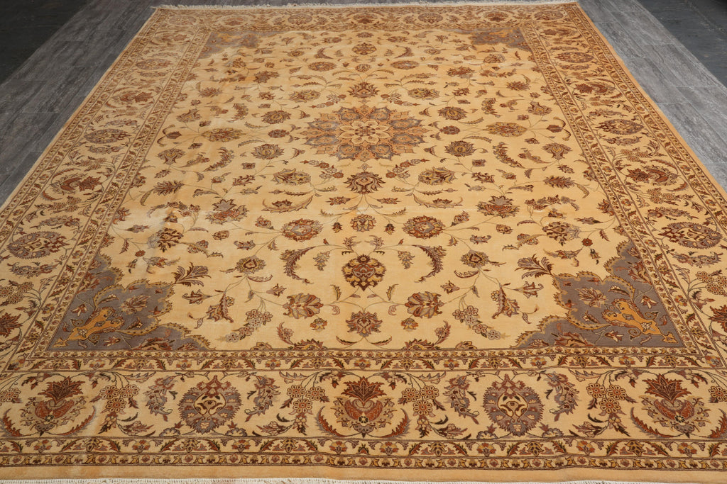9.1 x 12.4 Wool and Silk Finer Weave Handmade rug #F-4162