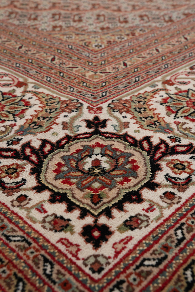 9.8 x 13.2 Wool and Silk Mahi Tabriz Rug #F-4163