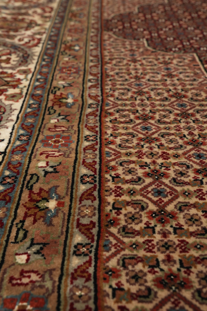 8.3 x 9.9 High Quality Handmade Wool and Silk Mahi Tabriz Rug Ruby Burgundy #F-4467