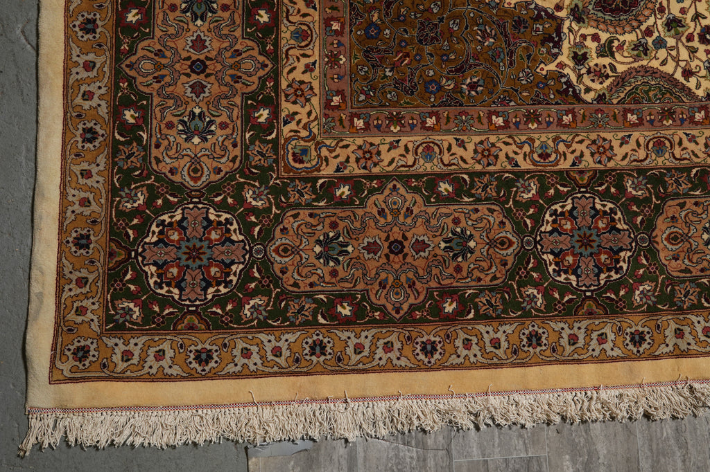 13.6 x 20.7 Authentic Fine Quality Persian Tabriz Rug Iran 400 KPIS Sheik Safi #PIX-17150