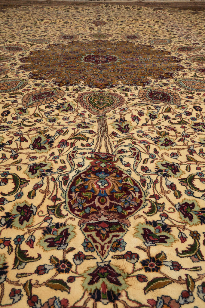 13.6 x 20.7 Authentic Fine Quality Persian Tabriz Rug Iran 400 KPIS Sheik Safi #PIX-17150