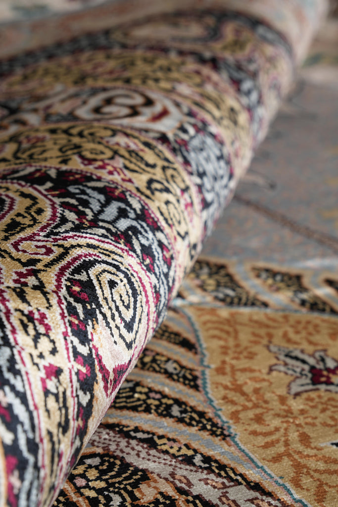 6.0 x 9.0 Stunning Silk Rug #PIX-58649