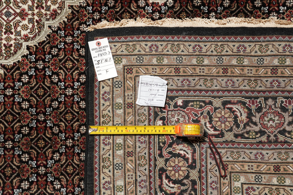 8.1 x 10.1 Black High Quality Wool And Silk Hand-Knotted Area Rug #F-4477