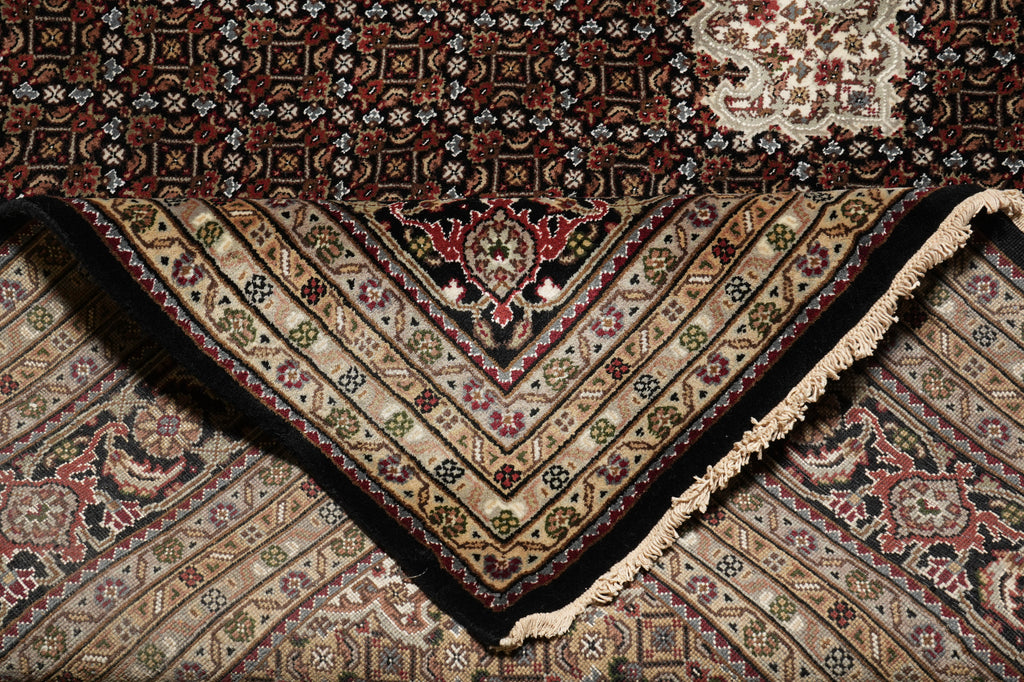 8.1 x 10.1 Black High Quality Wool And Silk Hand-Knotted Area Rug #F-4477