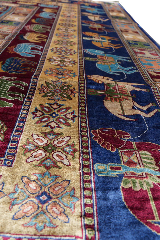 6 x 6 SQUARE SILK RUG HORSES #PIX-59118