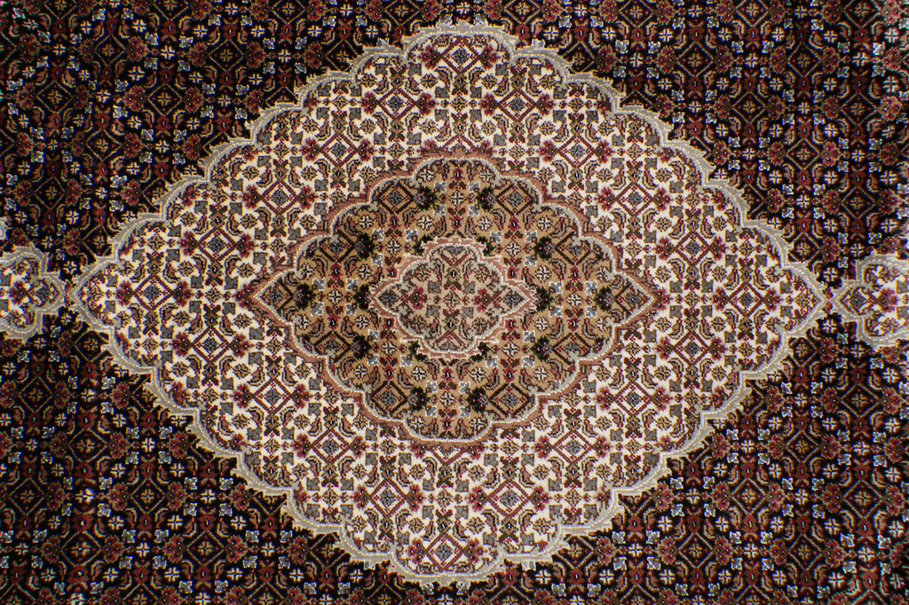 8.1 x 10.1 Black High Quality Wool And Silk Hand-Knotted Area Rug #F-4477