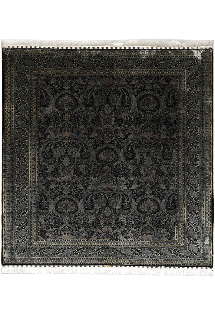 6 x 9 BLACK SILK RUG  #PIX-58673