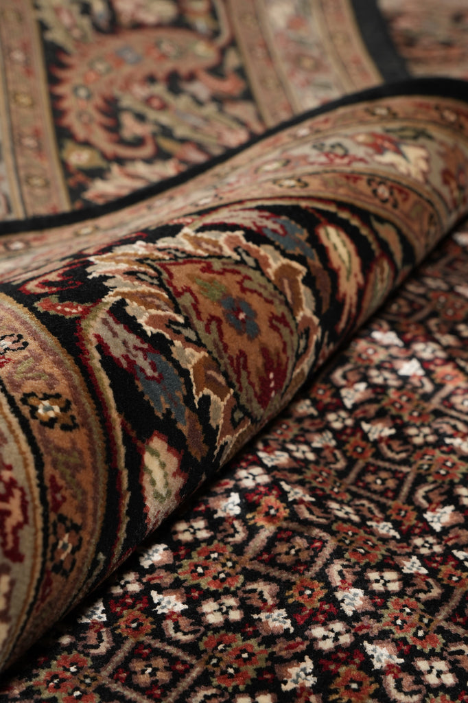 8.3 x 9.8 beautiful Quality Wool and Silk Handmade Area Rug Tabriz Mahi Black #F-4479