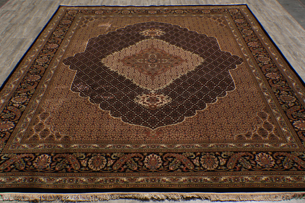 8.3 x 9.8 beautiful Quality Wool and Silk Handmade Area Rug Tabriz Mahi Black #F-4479