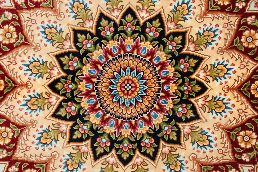 8 x 10 Fancy Detailed Silk Rug   #PIX-59228