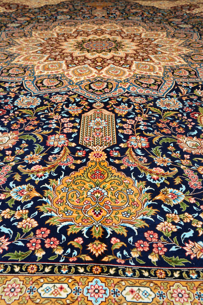 8 x 10 Fancy Detailed Silk Rug   #PIX-59228