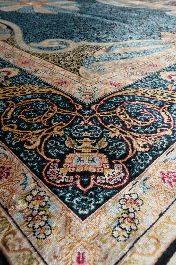 5 x 8 Silk Handmade Rug Hareke Pattern #PIX-58752