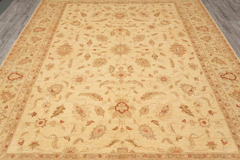 8 x 10.4 Beige Gold Natural Wool Quality Chobi Peshawar Area Rug #F-4482