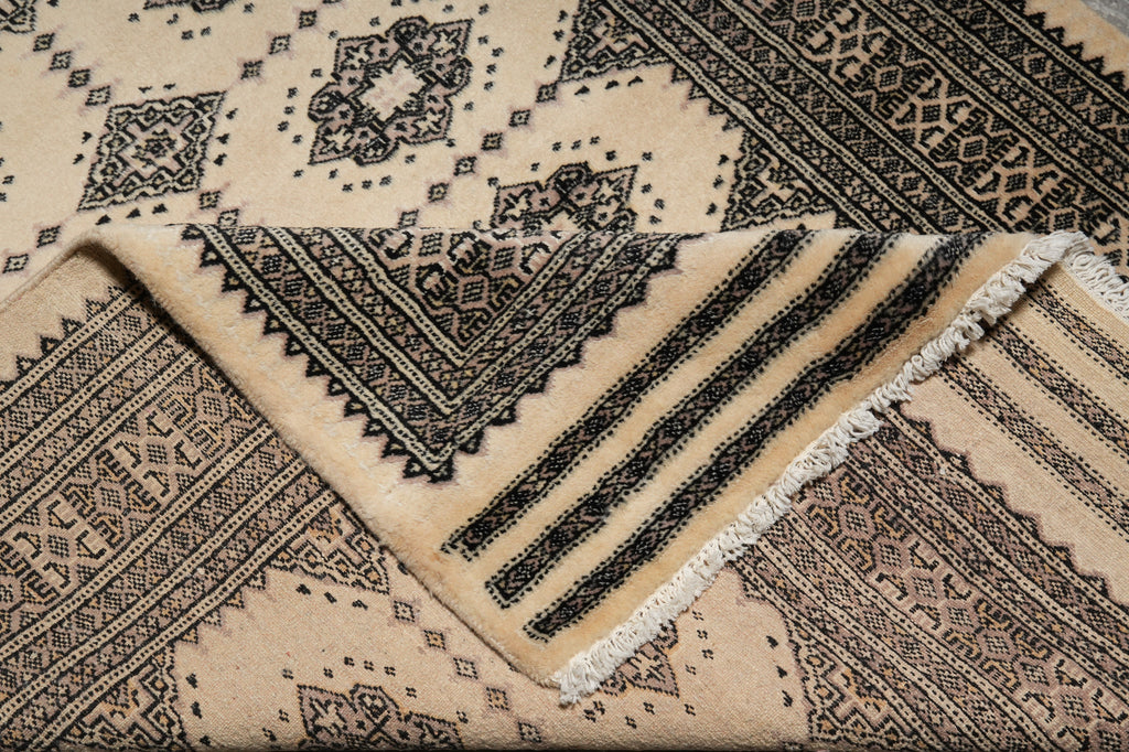 4 x 6.7 Jaldar Bokhara Rug Hand-Knotted Modern #B-75628