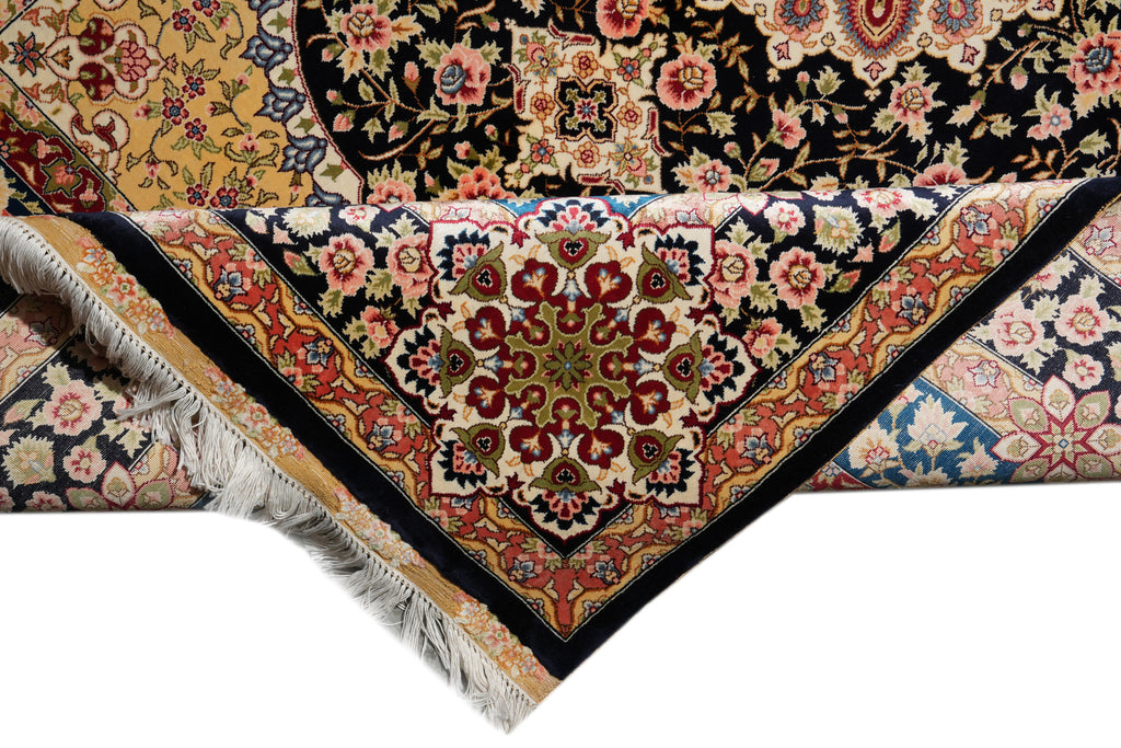 4.6 x 6.6 Silk Rug Black #PIX-56972