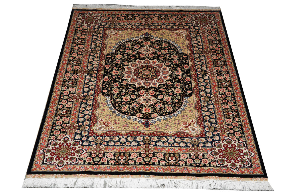 4.6 x 6.6 Silk Rug Black #PIX-56972