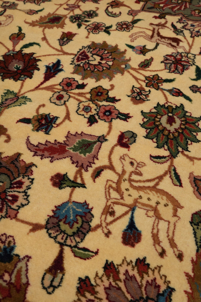 6.7 x 10 Fine Quality Persian Tabriz Rug 400 Kpsi - view 10