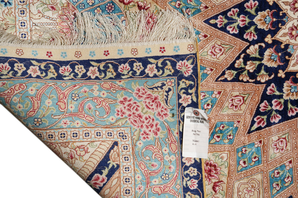 4 x 6  Dom Of Esfahan Silk Rug #PIX-56756