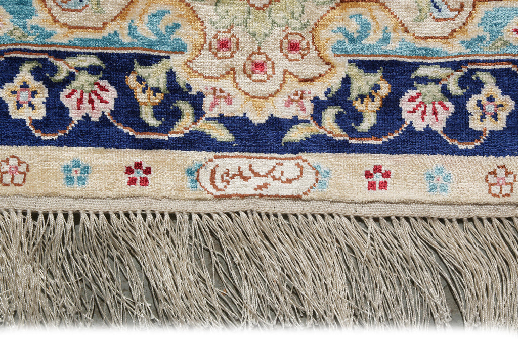 4 x 6  Dom Of Esfahan Silk Rug #PIX-56756