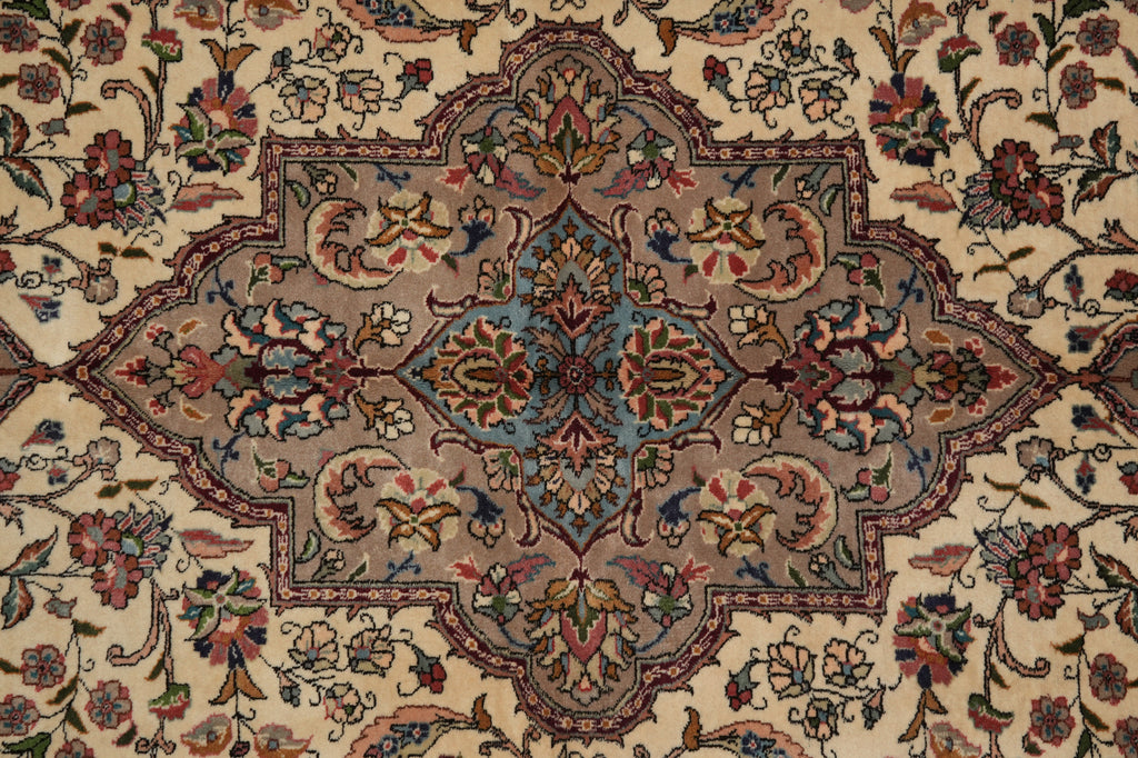 6.8 x 10 Authentic Persian Tabriz Rug High Quality 400 KPSI Wool And Silk - view 8