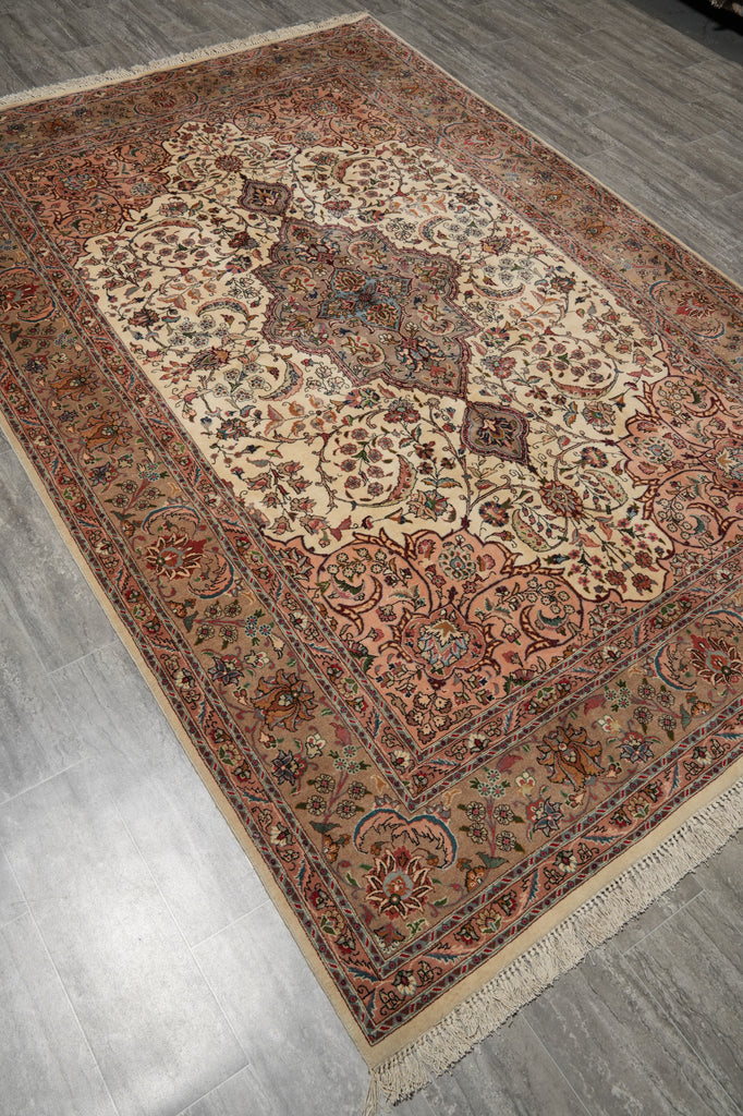 6.8 x 10 Authentic Persian Tabriz Rug High Quality 400 KPSI Wool And Silk - view 5