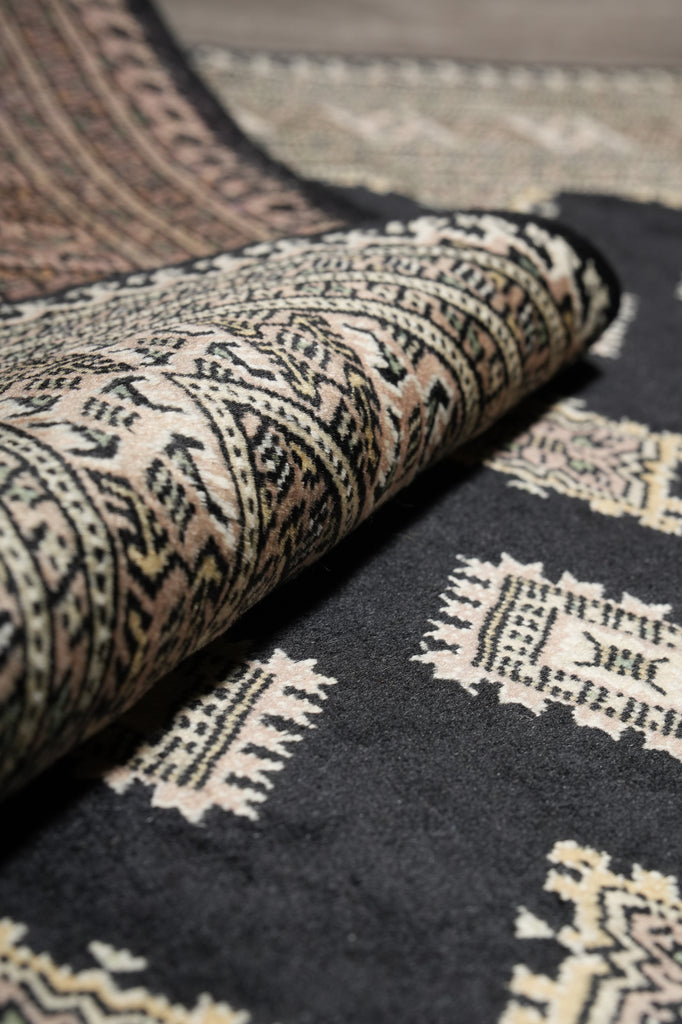 4 x 6 Black Hand-Knotted Imported Bokhara Jaldar Rug Wool Silk Touch #B-75621