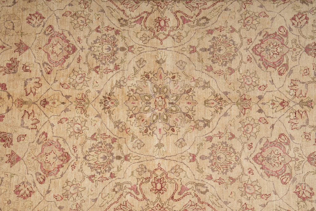 6 x 9 Zigler Chobi Peshawar Rug Hand-Knotted Neutrals #B-71430
