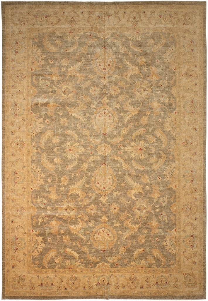13.10 x 19.7 Natrual Qualitu Zigler Chobi Peshawar Rug Sage Green