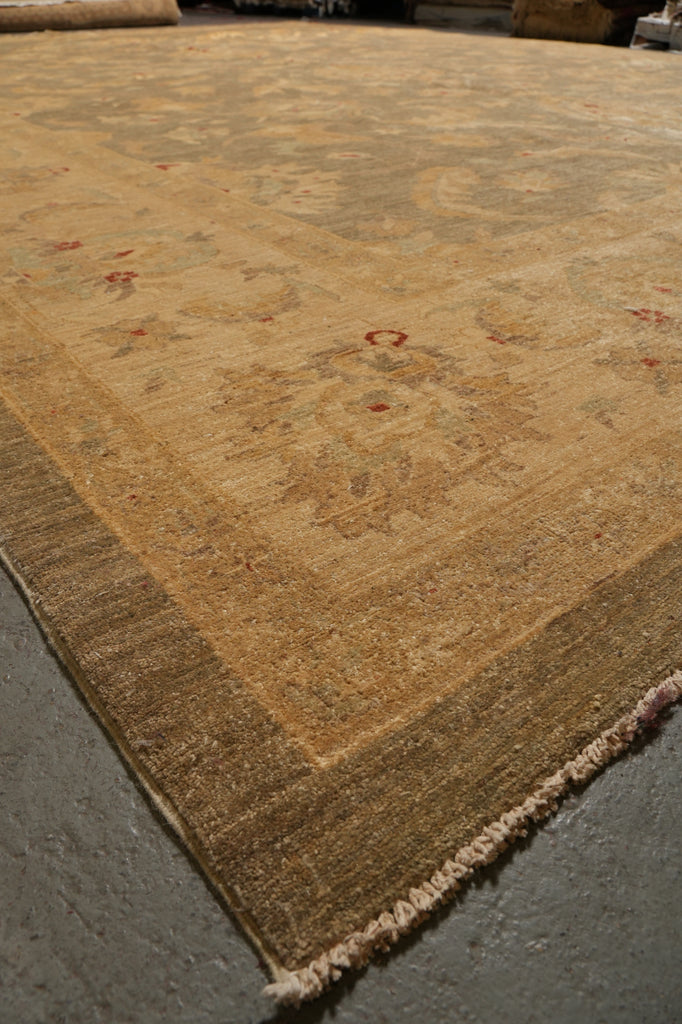 13.10 x 19.7 Natrual Qualitu Zigler Chobi Peshawar Rug Sage Green #PIX-15454