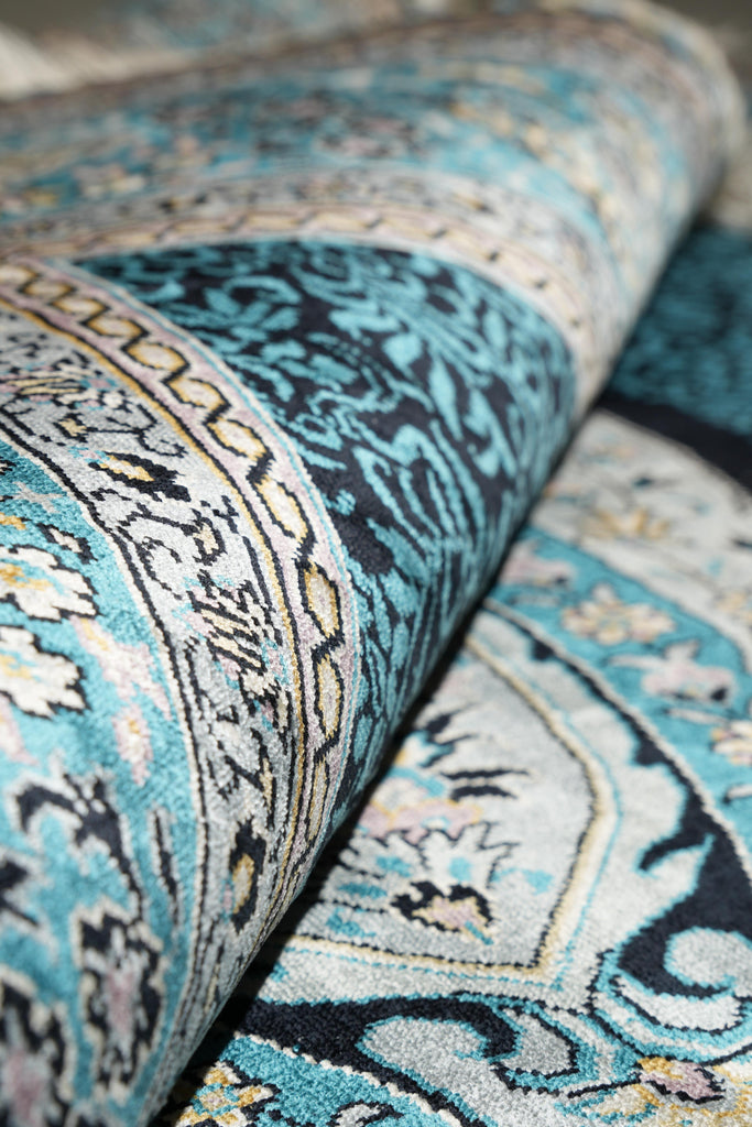 4 x 6 Hereke Pattern Bamboo Silk Carpet #PIX-59076