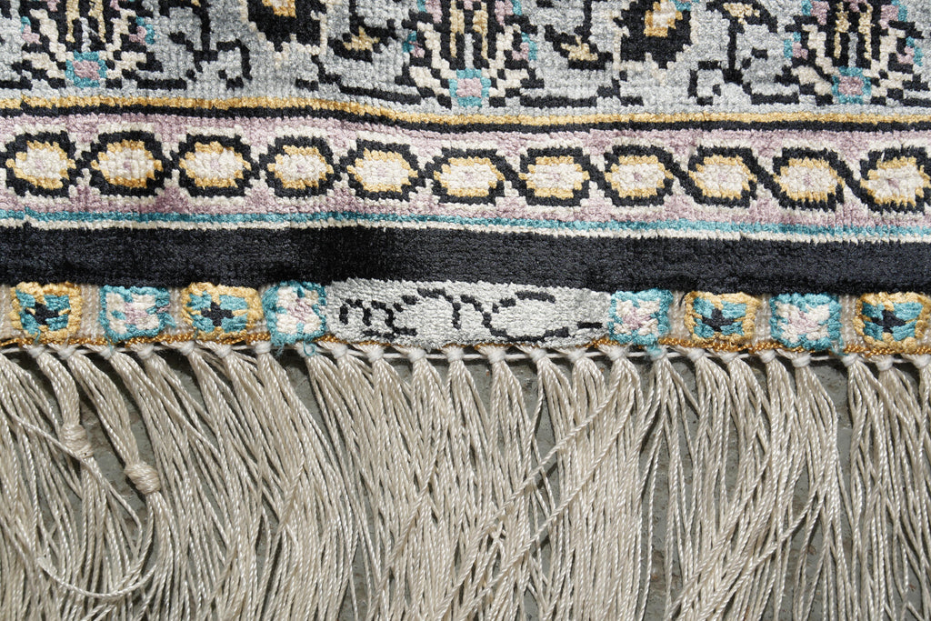 4 x 6 Hereke Pattern Bamboo Silk Carpet #PIX-59076