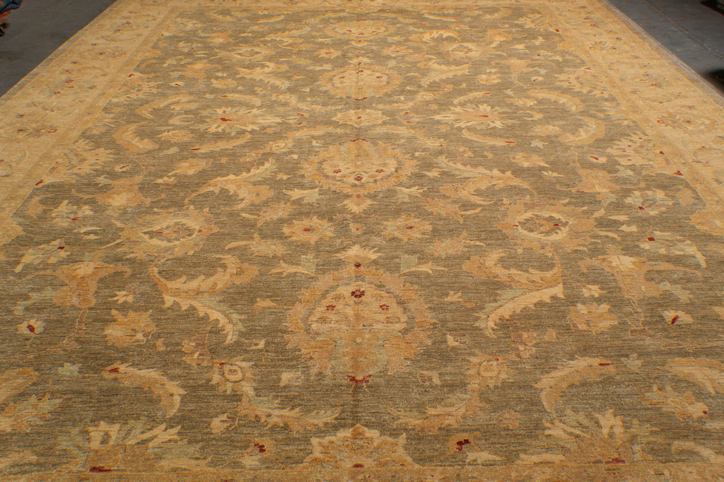13.10 x 19.7 Natrual Qualitu Zigler Chobi Peshawar Rug Sage Green #PIX-15454