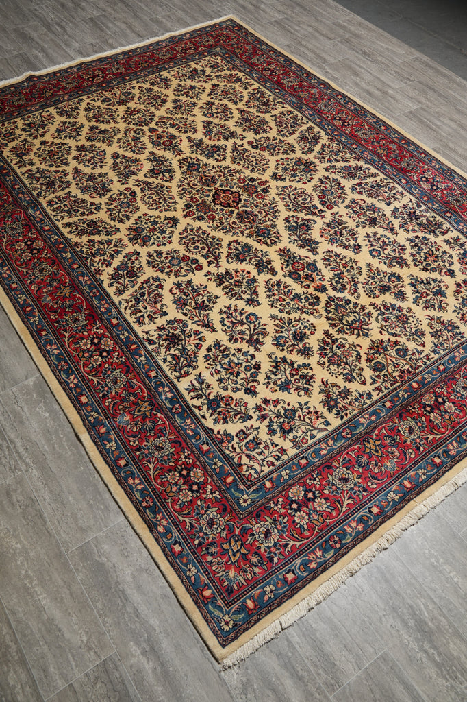 7 x 9.8 Ivory Fine Wool Persian Sarouk Rug - view 5