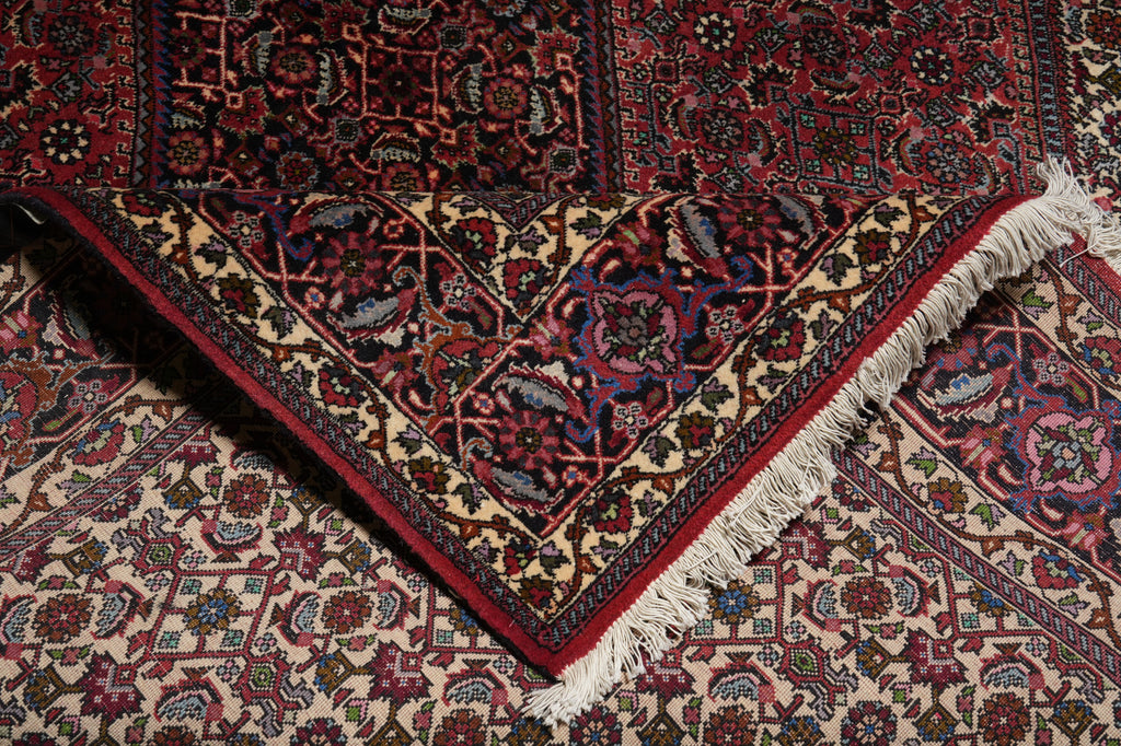 6.6 x 8.8 Quality Persian Bijar Rug - view 12