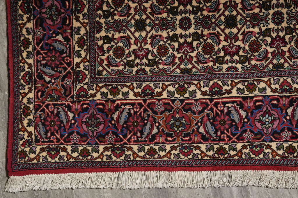6.6 x 8.8 Quality Persian Bijar Rug - view 14