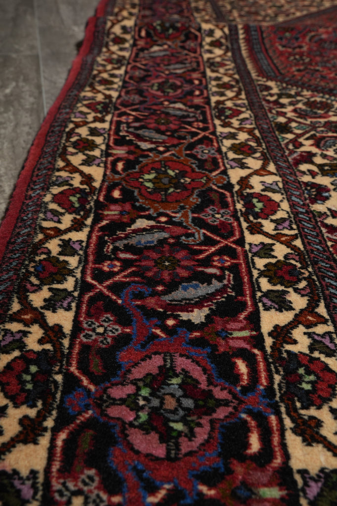6.6 x 8.8 Quality Persian Bijar Rug - view 11